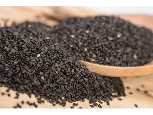 Črni sezam je odličen vir magnezija in kalcija